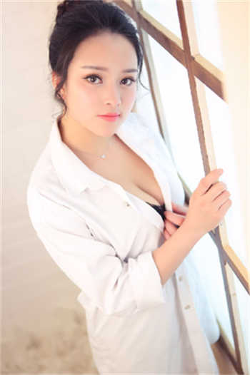 卢姗姗演员战狼