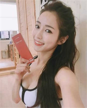 扣扣传媒女演员都有谁