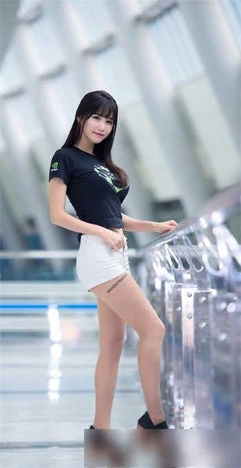 组团爱情公寓穿越万界
