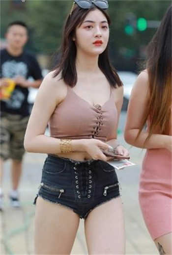 刘沁园刘蓓直播
