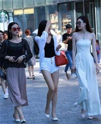 两个已婚男女每天联系