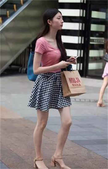 尤莉是什么动漫的人物
