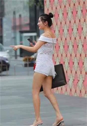 跳舞魔女苏小小