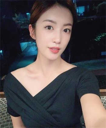 半只青蛙的坠落作品