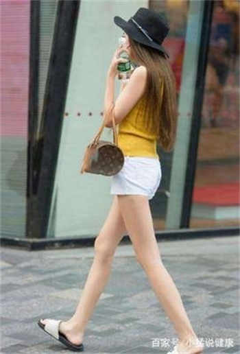 女售楼员为了业绩不择手段