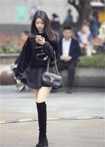 季晓彤的哥哥是谁