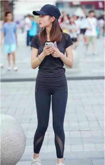 韩漫《明明说好只蹭蹭的》