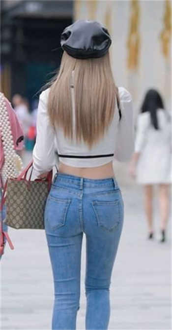 和老婆去跳黑舞