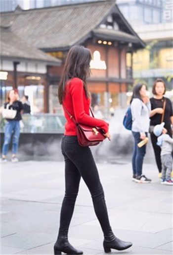 不要频繁的跟一个人聊天